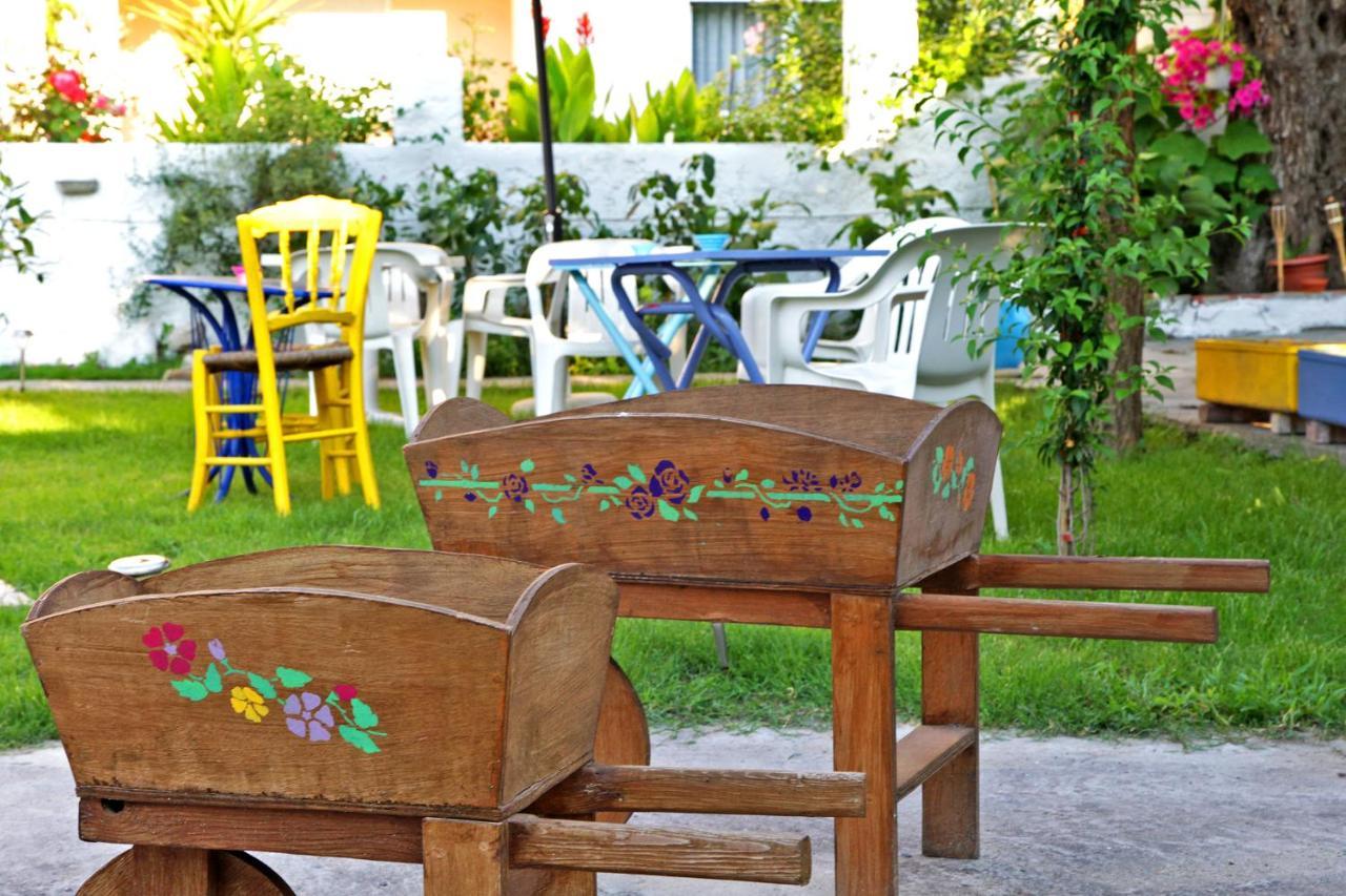 Filomeni Studios Pefkochori Buitenkant foto
